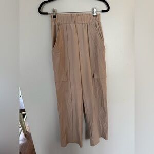 NWOT Sincerely Jules Khaki Cargo Pull On Pants Size Small